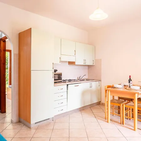 Appartamento Cozy 300mt From The Budoni